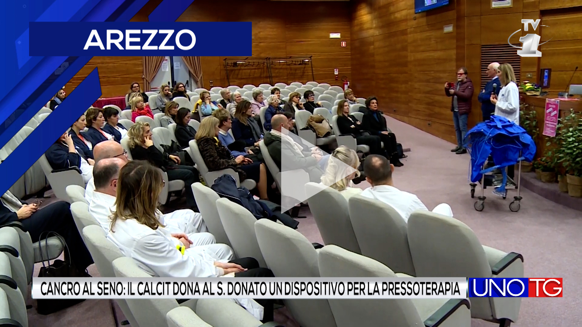 Cancro al seno: il Calcit Arezzo dona al San Donato un dispositivo per la pressoterapia