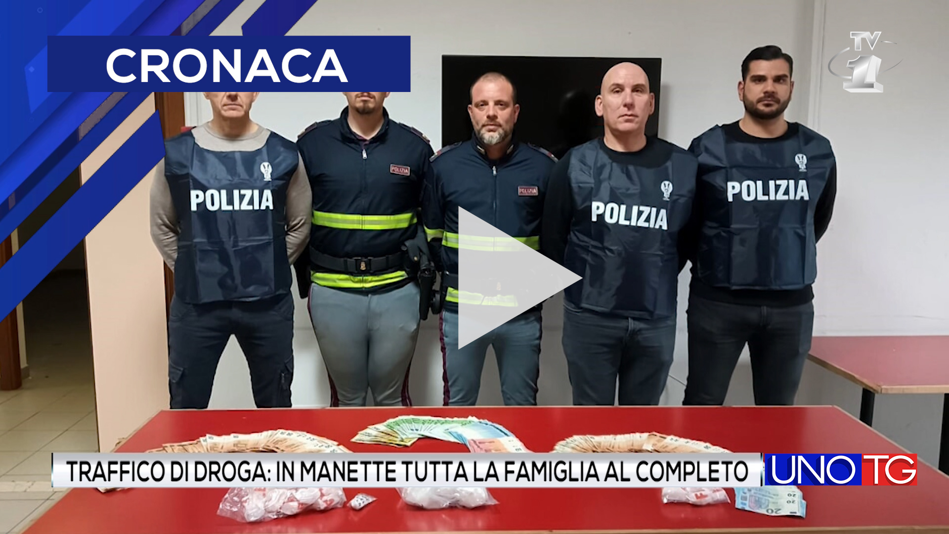 Traffico di droga: in manette famiglia al completo