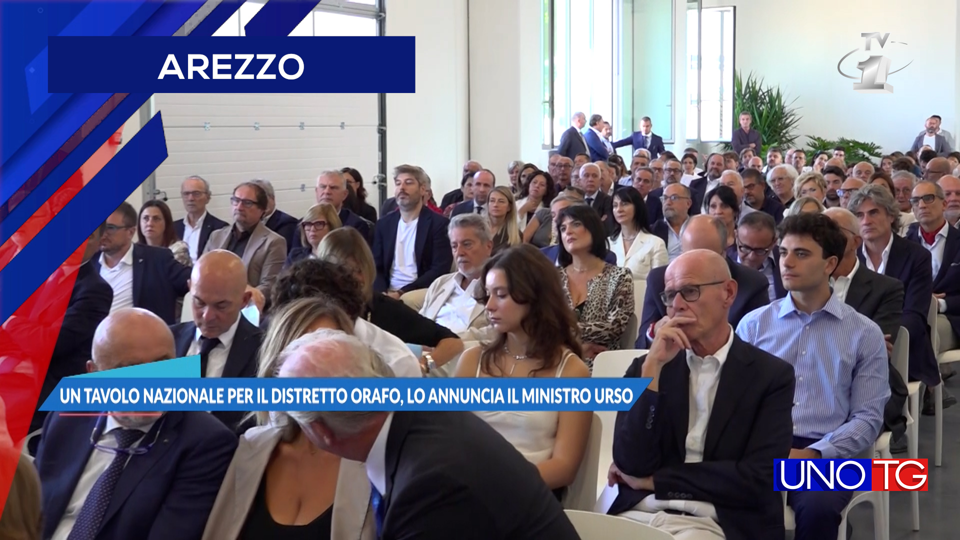 Un tavolo nazionale per il distretto orafo: lo annuncia il ministro Urso.